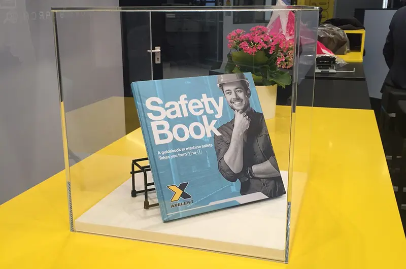 SafetyBookAutomatica.jpg