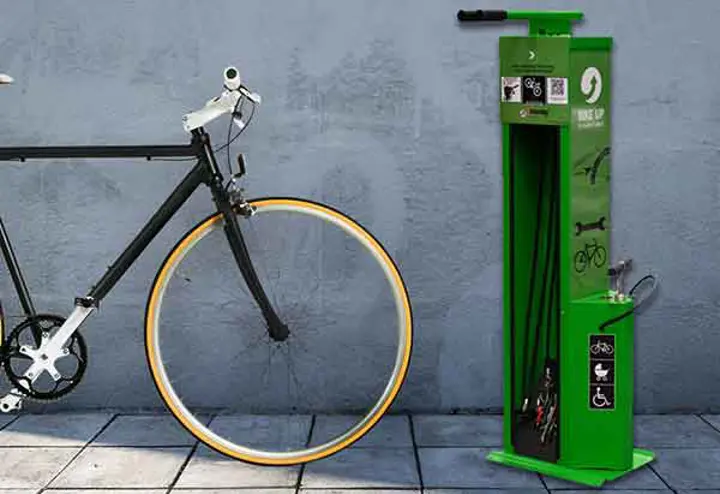 Med Axelents cykelservicestationer är du alltid redo för nästa cykeläventyr! Med Axelents cykelservicestationer är du alltid redo för nästa cykeläventyr!