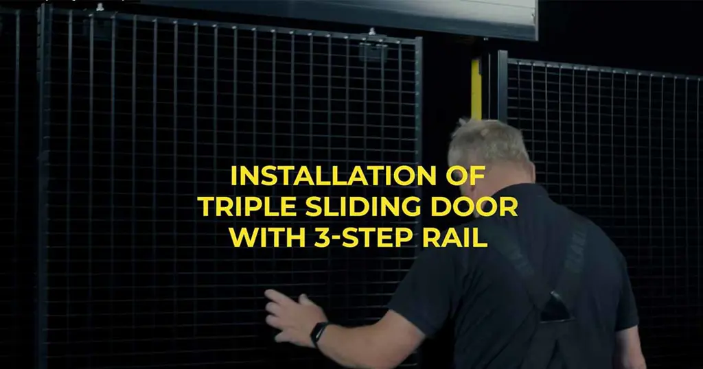 Montera trippelteleskopskjutport med skena med Axelent